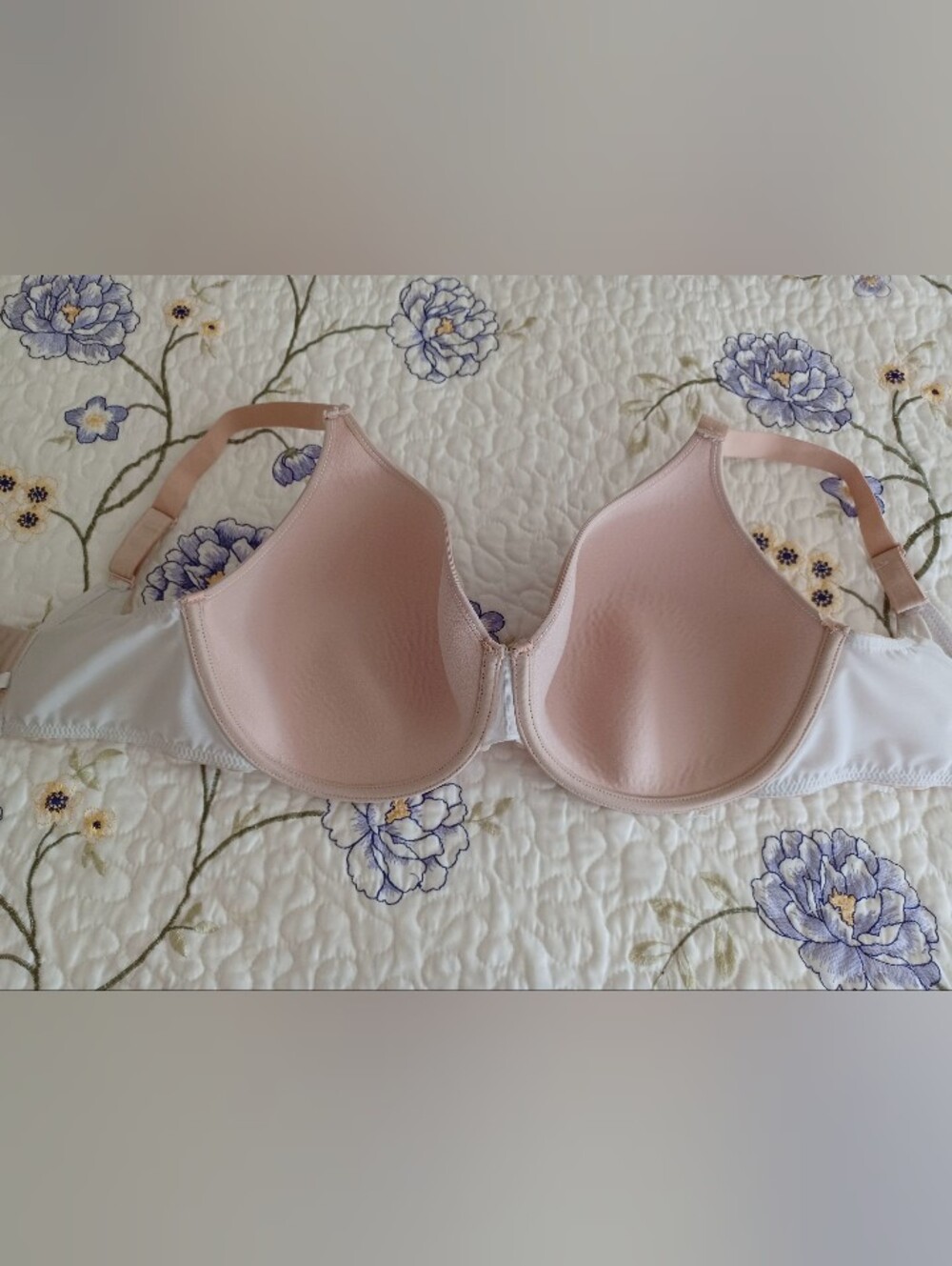 Chantelle Full Coverage T-Shirt Bra, Size 36H - Picture 11 of 16